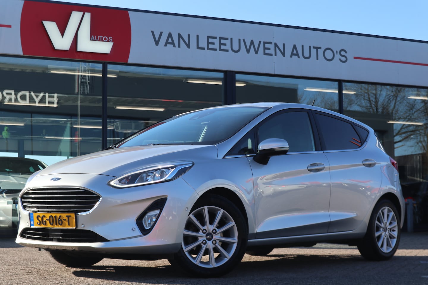 Ford Fiesta - 1.0 EcoBoost Titanium | Navigatie | Winter Pack | APK 24-02-2027 | - AutoWereld.nl