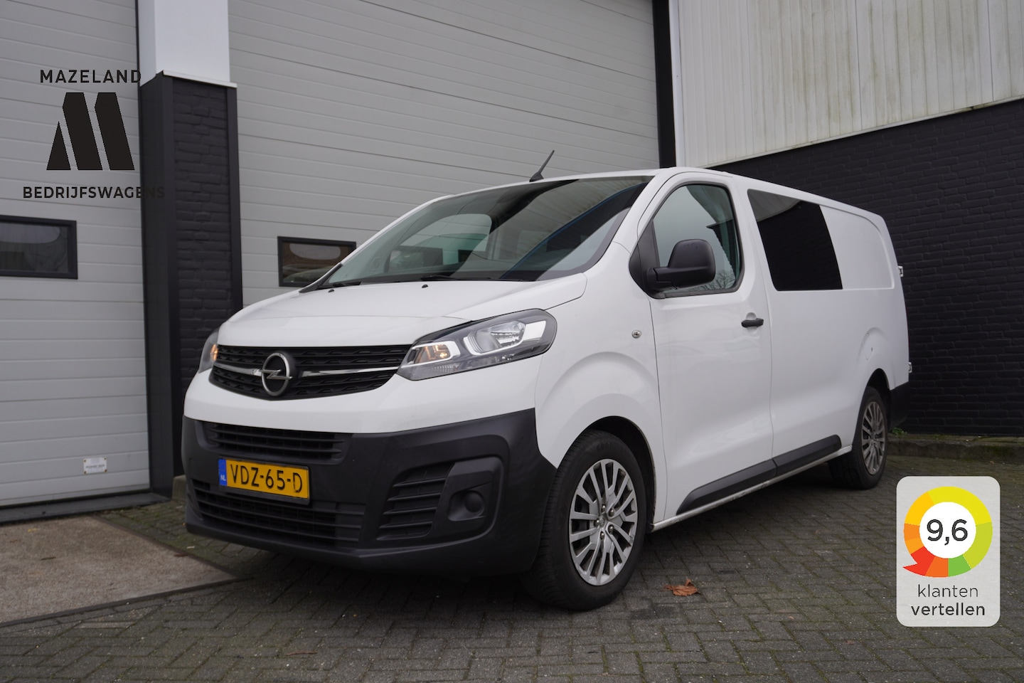 Opel Vivaro - 2.0 CDTI 123PK L3 Dubbel Cabine EURO 6 - Airco - Navi - Cruise - €15.900,- - AutoWereld.nl