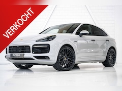 Porsche Cayenne Coupé - 3.0 E-Hybrid l Krijt l Sport Design l Bose l Vierwielbesturing