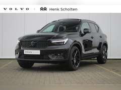 Volvo XC40 - B4 197PK Plus Black Edition, Panoramisch Schuif-Kanteldak, Adaptieve Cruise Control met Pi