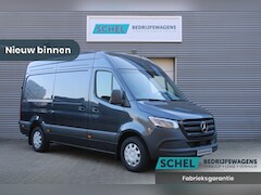 Mercedes-Benz Sprinter - 317CDI L2H2 Select - LED - Mbux 10 - 3.5t Trekhaak - Geveerde Stoel - Betimmering - Camera