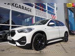 BMW X1 - XDrive25e PHEV | Sport Line |Leder | Headup displ. | Camera | Sportstoel