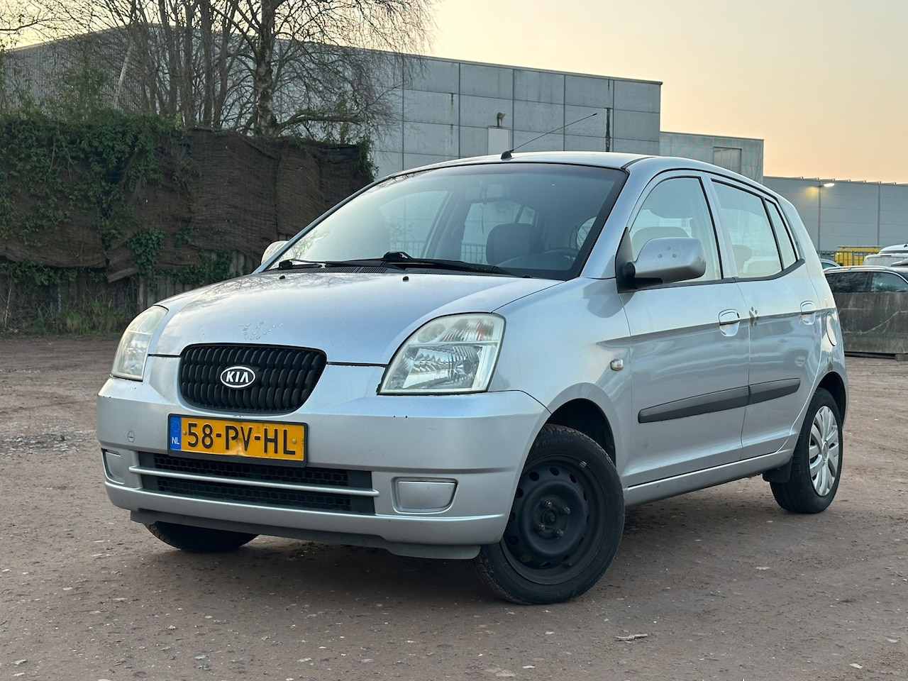 Kia Picanto - 1.1 LXE/AUTOMAAT - AutoWereld.nl