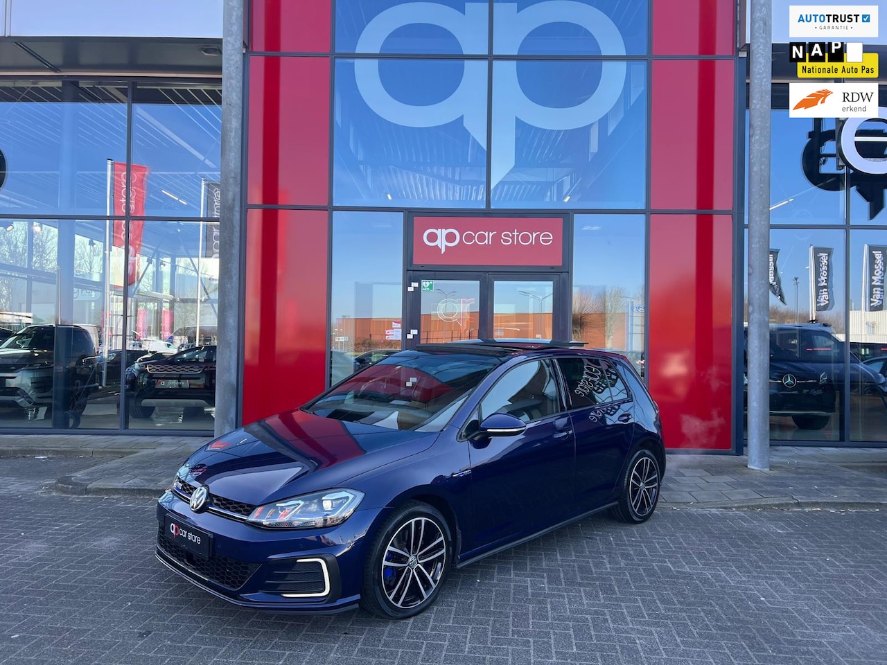 Volkswagen Golf - 1.4 TSI PHEV GTE 1.4 TSI PHEV GTE - AutoWereld.nl