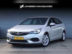 Opel Astra Sports Tourer - 1.2 Elegance Navigatie / Stoelverwarming / Afneembare Trekhaak / Climate Control / Bose