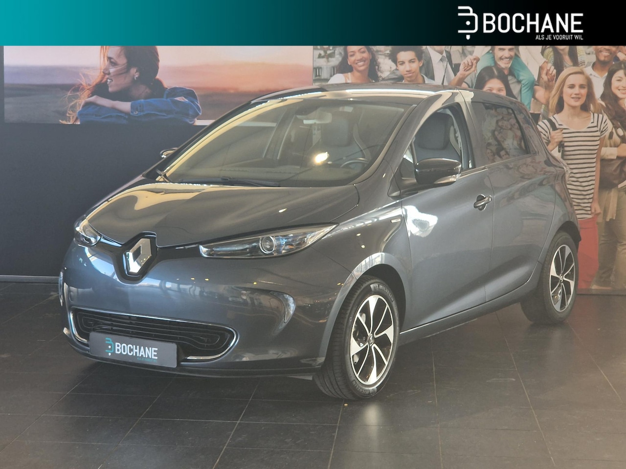 Renault Zoe - R110 Iconic 41 kWh (ex Accu) NAVIGATIE | ACHTERUITRIJCAMERA | PARKEERSENSOREN ACHTER | CLI - AutoWereld.nl