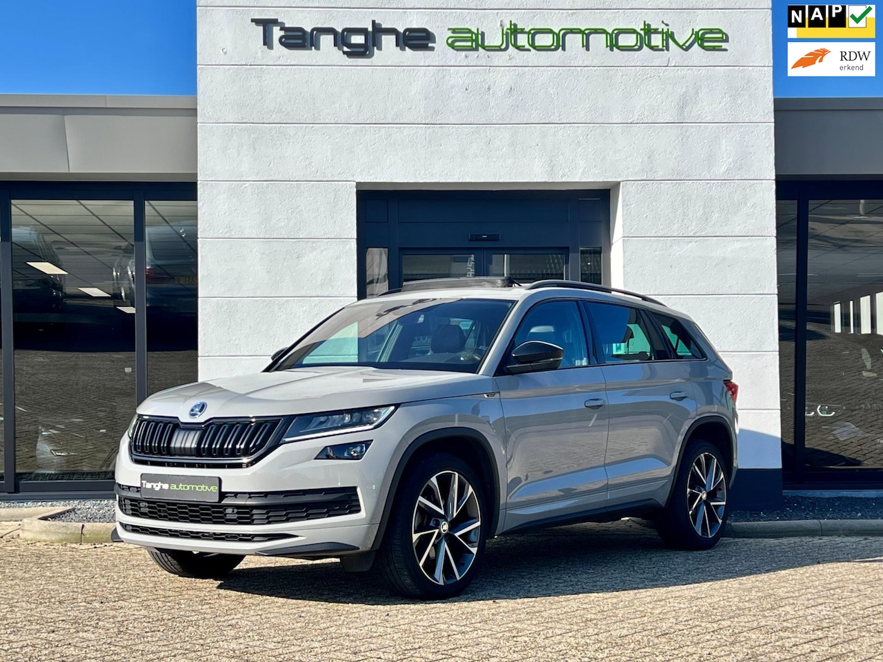 Skoda Kodiaq - 1.5 TSI Sportline,7pers,Panodak,Trekhaak,ACC,BTW,Apple,1e eigenaar - AutoWereld.nl