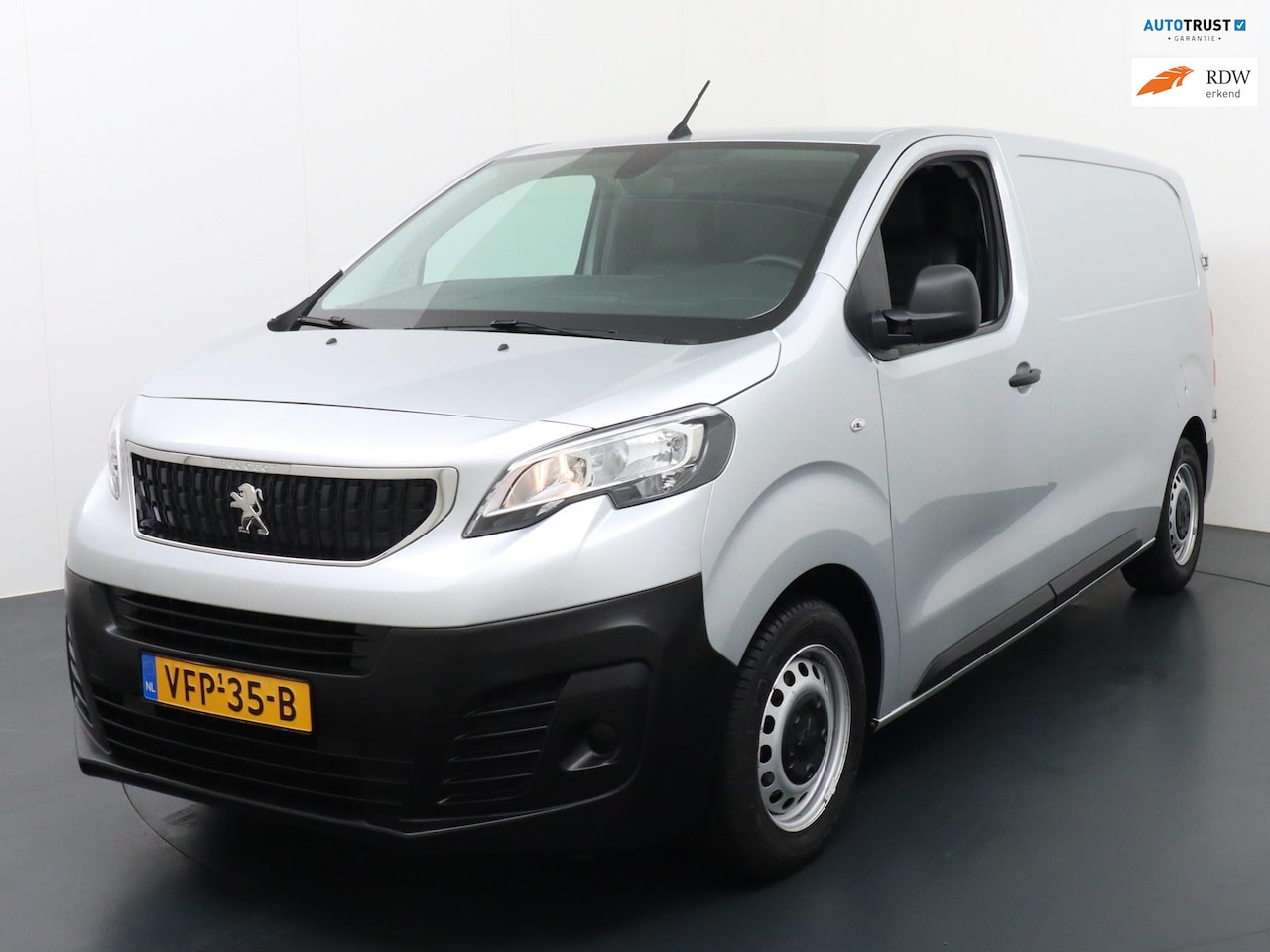 Peugeot Expert - 1.5 BlueHDI 100 Standard Premium 1.5 BlueHDI 100 Standard Premium - AutoWereld.nl