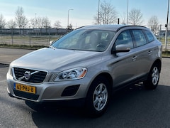 Volvo XC60 - 2.0T Kinetic- Automaat niet 100% - Netto exportprice