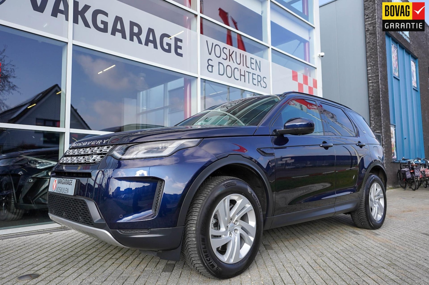 Land Rover Discovery Sport - P300e SE PHEV Leder | Panoramadak | BirdviewCamera - AutoWereld.nl