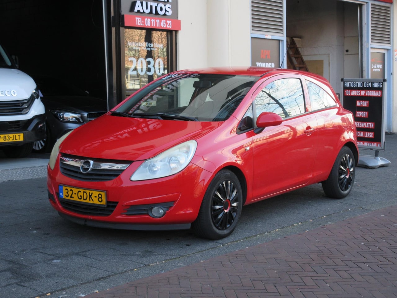 Opel Corsa - 1.4-16V Enjoy Airco - AutoWereld.nl