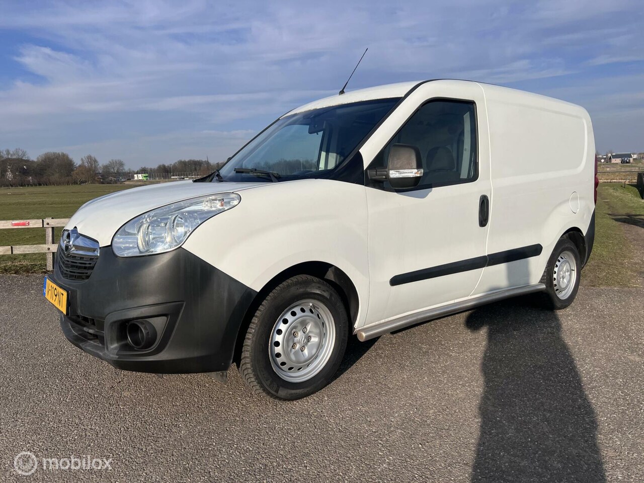 Opel Combo - 1.3 CDTi L1H1 Edition Airco Navi EURO 6 !! - AutoWereld.nl