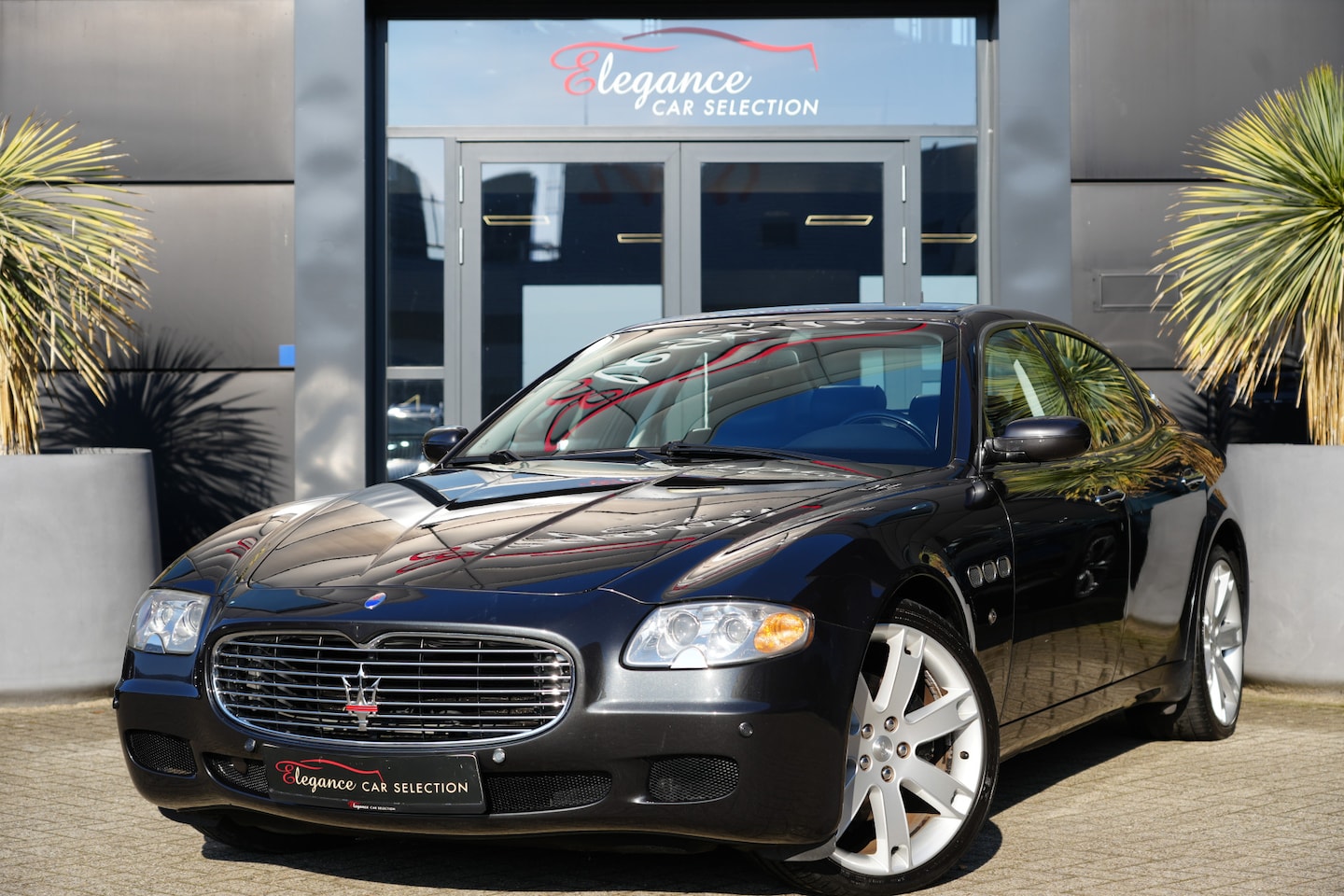 Maserati Quattroporte - 4.2 402pk Stoelverwarming/Navigatie/BOSE - AutoWereld.nl