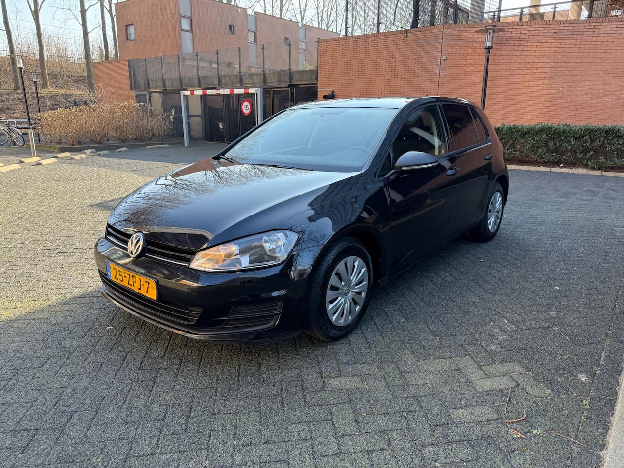 Volkswagen Golf - 1.2 TSI Trendline 5drs Cruise Black Magic - AutoWereld.nl