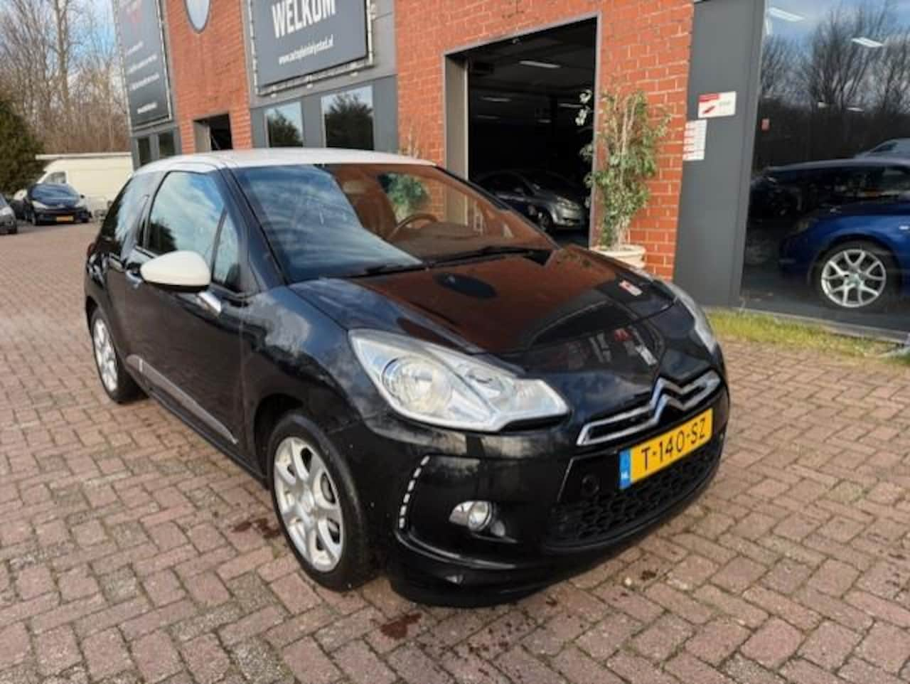 Citroën DS3 - 1.6 THP Sport Chic LEER, Clima - AutoWereld.nl