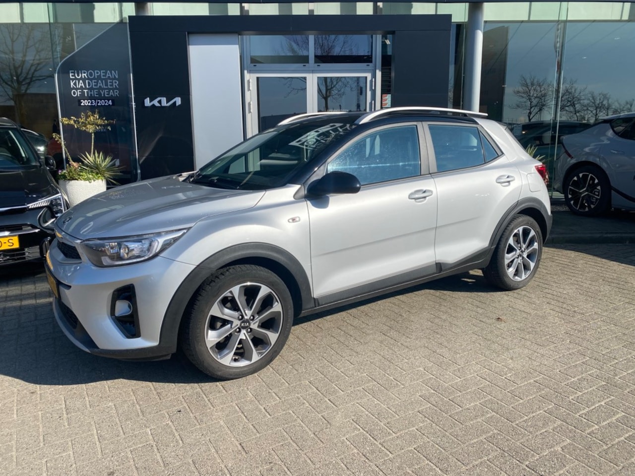 Kia Stonic - 1.0 T-GDi DynamicLine 1.0 T-GDi DynamicLine - AutoWereld.nl