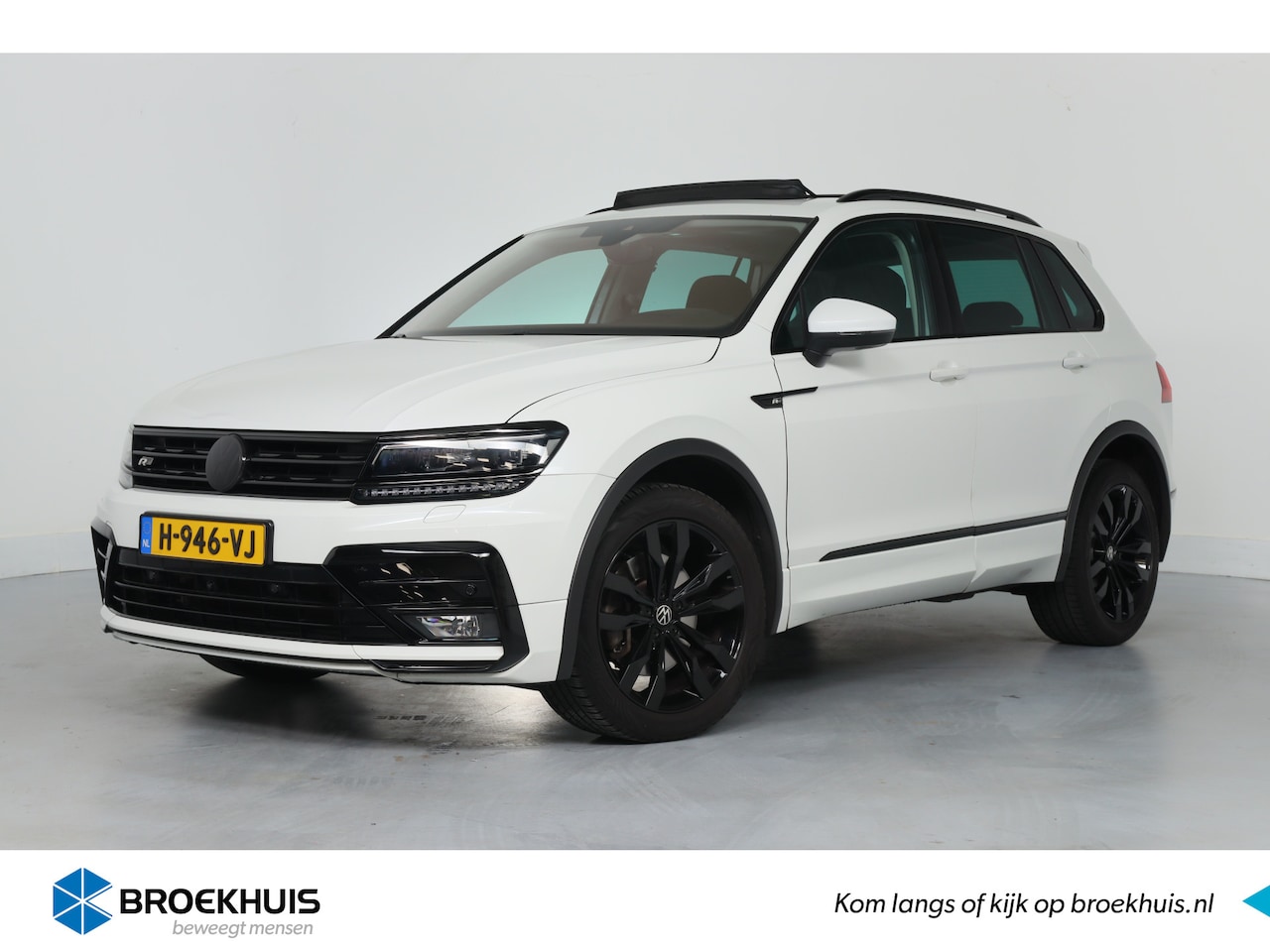 Volkswagen Tiguan - 2.0 TSI 4Motion Highline | Vitrual | Trekhaak | Open Dak | Navi | Camera | Cruise Adaptive - AutoWereld.nl