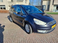 Ford Galaxy - 2.0-16V Ghia