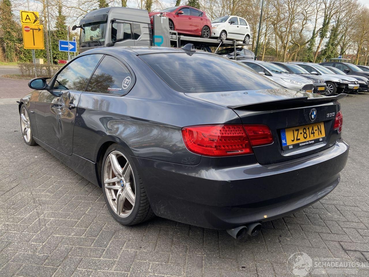 BMW 3-serie Coupé - 325i Executive AUTOMAAT SCHUFDAK 2-dr. - AutoWereld.nl