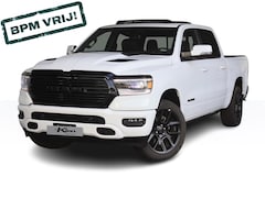 Dodge Ram 1500 - 5.7 V8 4x4 Crew Cab Sport Night edition | Elektrisch Sidebars | Pano-Dak | Groot Navi | eT