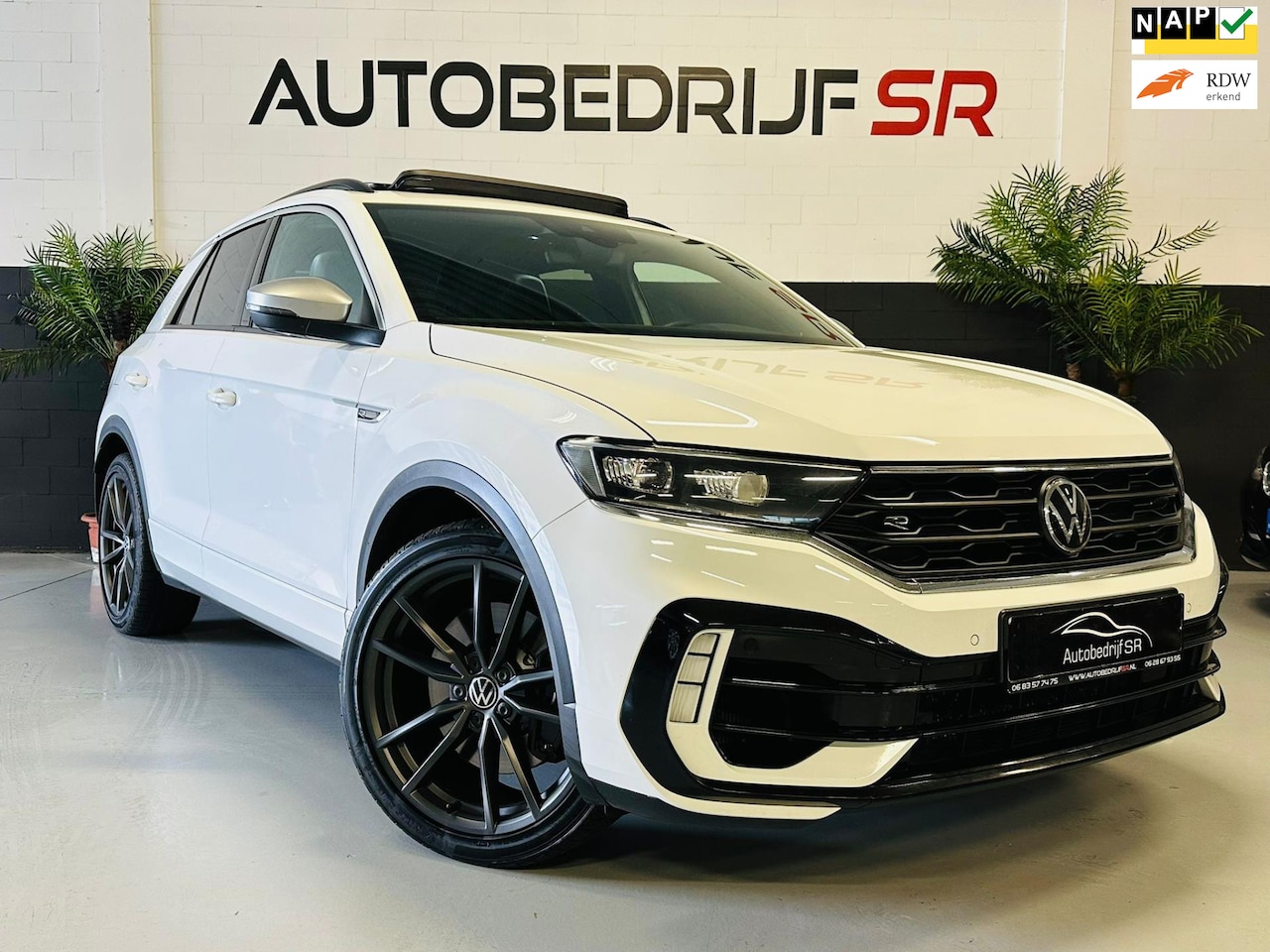 Volkswagen T-Roc - 2.0 TSI 4Motion R 300PK! Panorama! Virtual! IQ Drive! Akrapovic! Camera! Dealerauto! - AutoWereld.nl