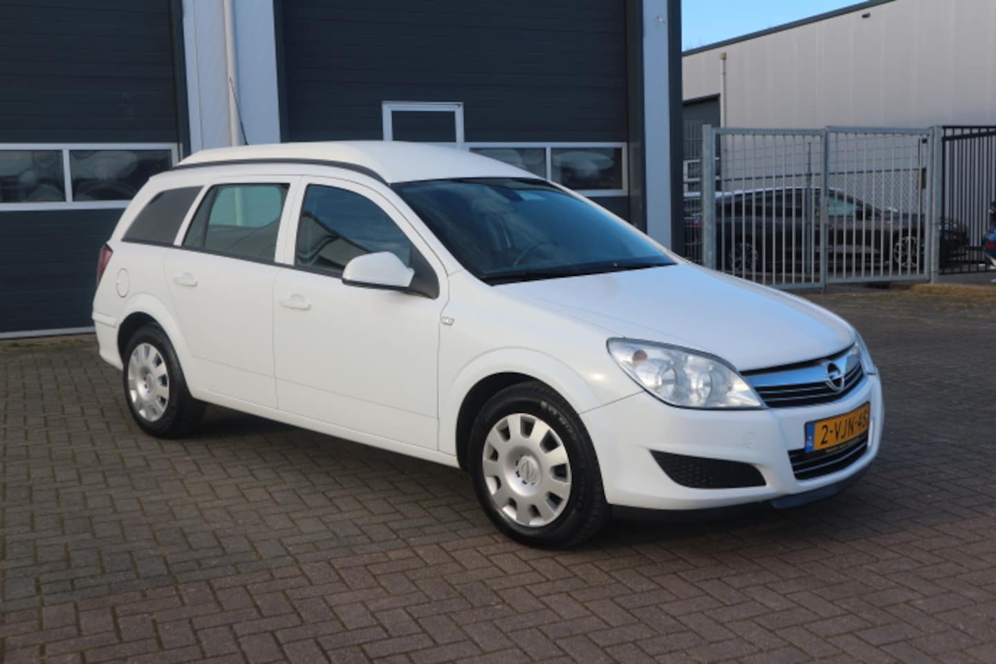 Opel Astra - 1.7 CDTi Edition 1.7 CDTi Edition - AutoWereld.nl