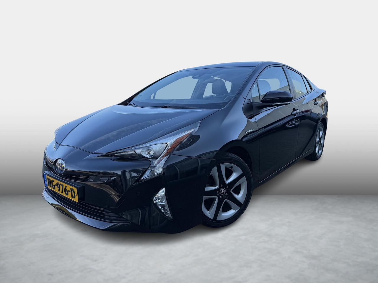 Toyota Prius - 1.8 Executive | Dodehoek | Stoelverwarming - AutoWereld.nl