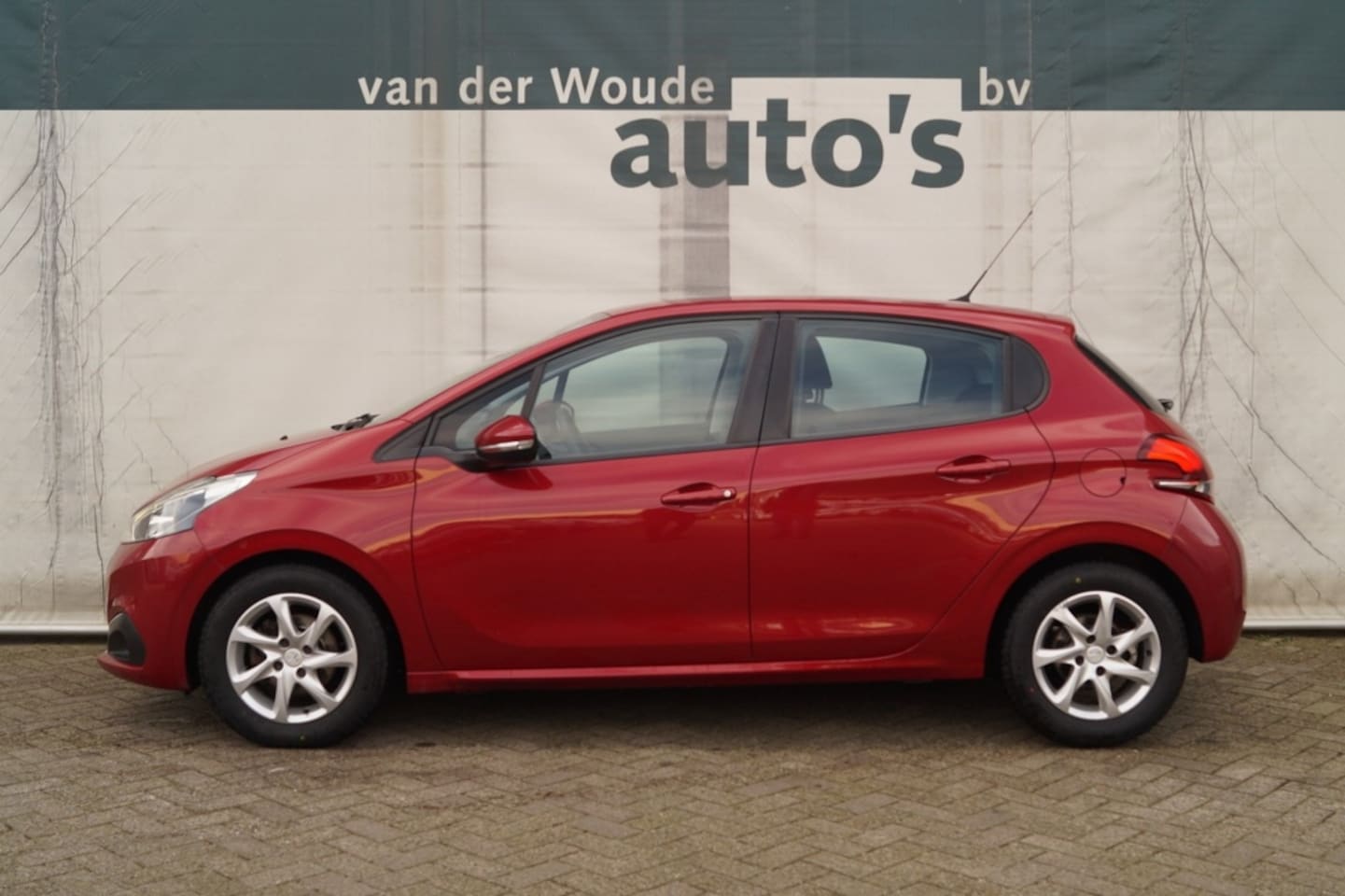 Peugeot 208 - 1.2 PureTech Active 1.2 PureTech Active - AutoWereld.nl