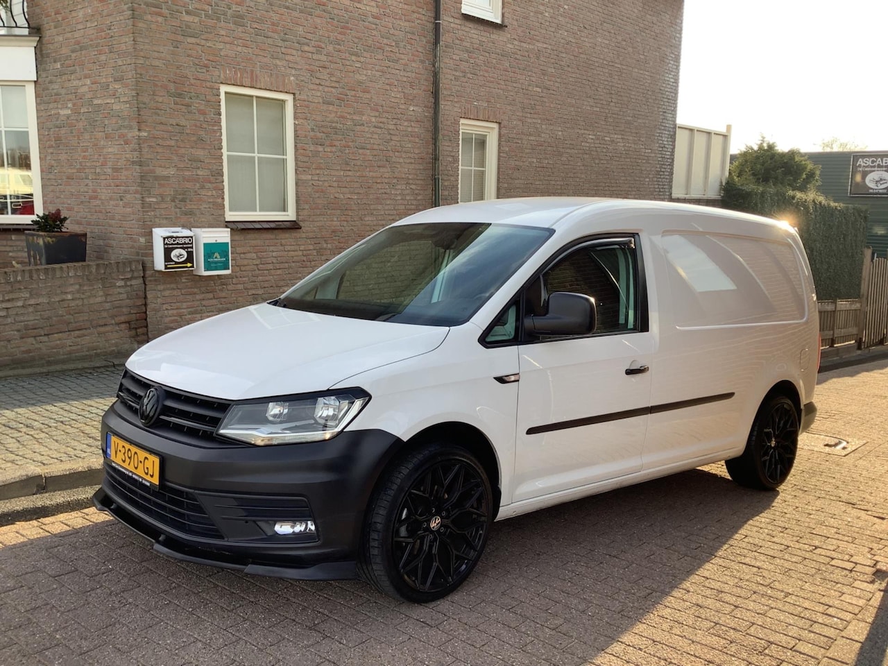 Volkswagen Caddy Maxi - 2.0 TDI L2H1 BMT Highline airco euro 6 - AutoWereld.nl