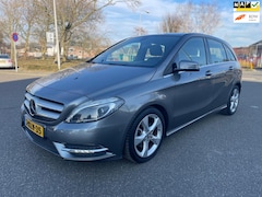 Mercedes-Benz B-klasse - 180 Ambition / automaat / leder / cruise.control / pdc / led / lmv / nap…