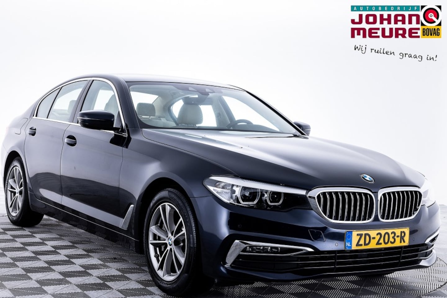 BMW 5-serie - 530 i Executive Luxuryline Automaat | LEDER | LED | Ambient Light ✅ 1e Eigenaar . - AutoWereld.nl