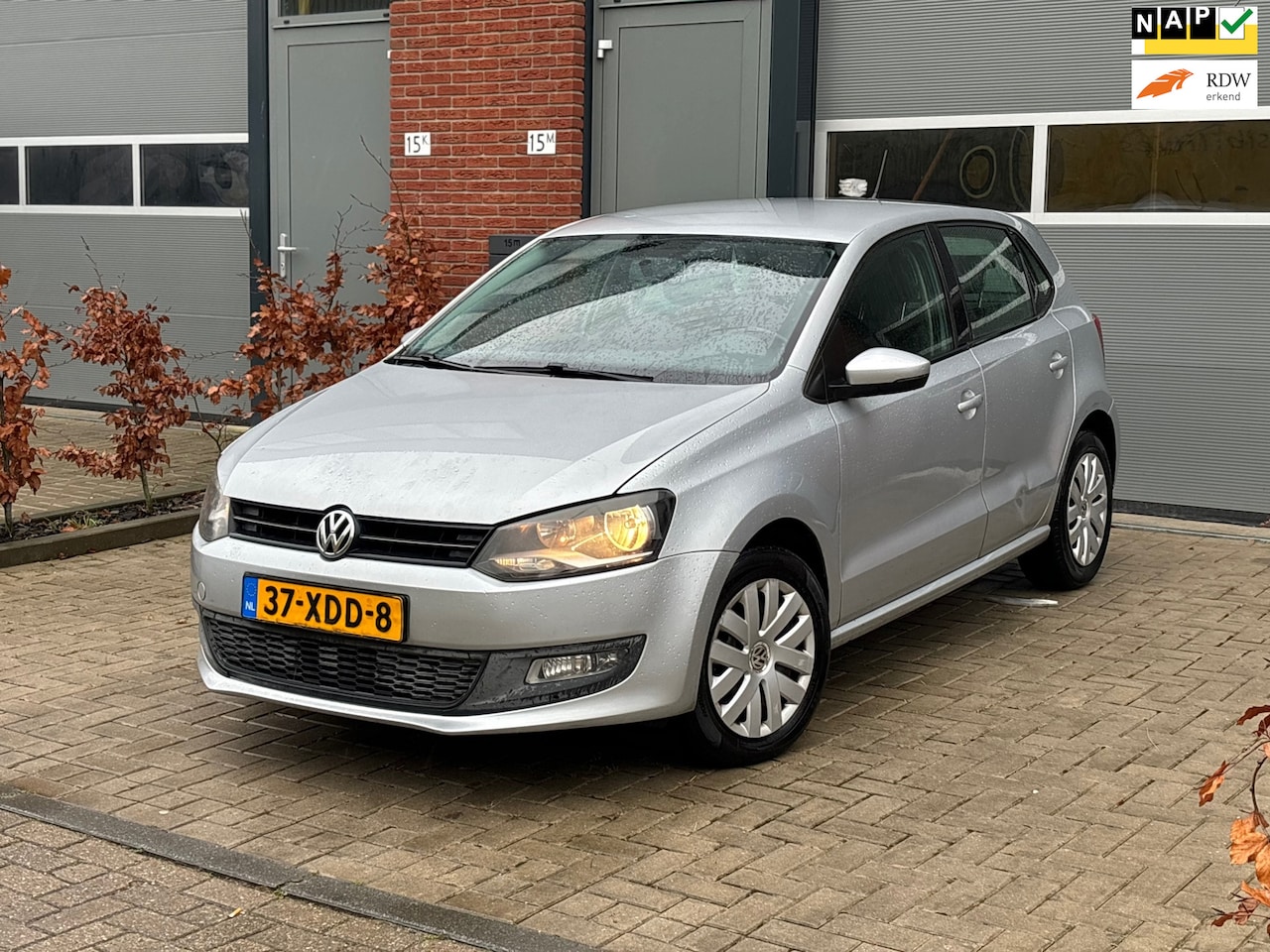 Volkswagen Polo - 1.4-16V Highline 1.4-16V Highline - AutoWereld.nl