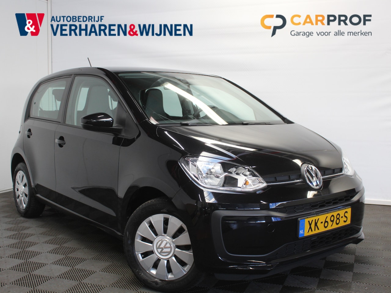 Volkswagen Up! - 1.0 BMT move up! | AIRCO | DAB+ | LED | ELECTR.RAMEN | CDV | BLUETOOTH - AutoWereld.nl