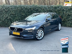 Volvo V90 - 2.0 T4 Momentum | Pano | Trekhaak | Leer | Navi