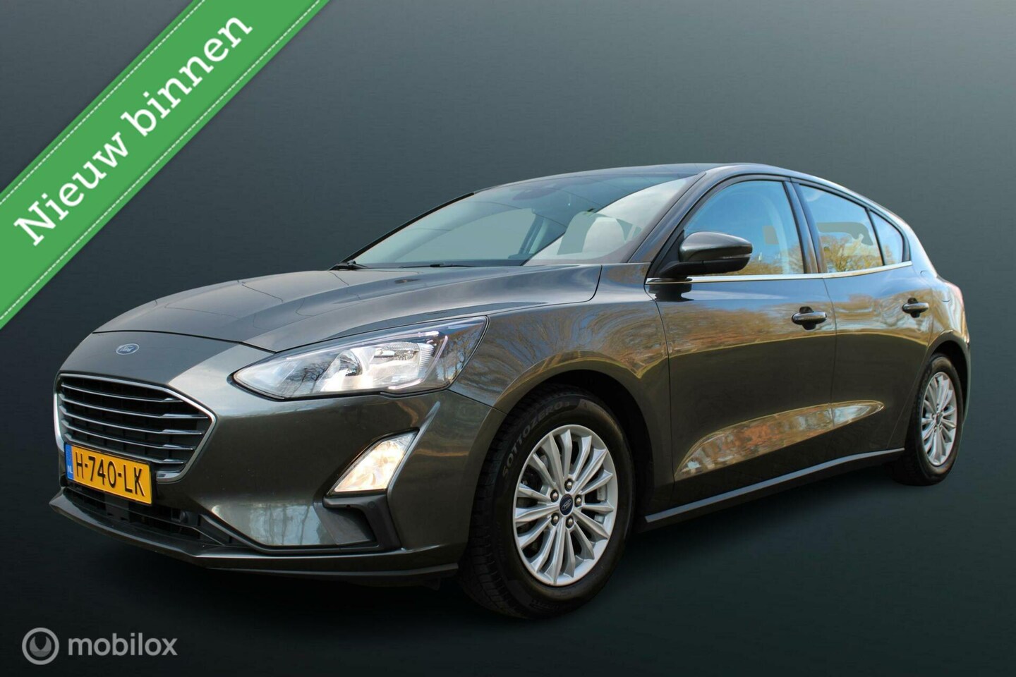 Ford Focus - 1.0 EcoBoost Titanium Business 1.0 EcoBoost Titanium Business - AutoWereld.nl