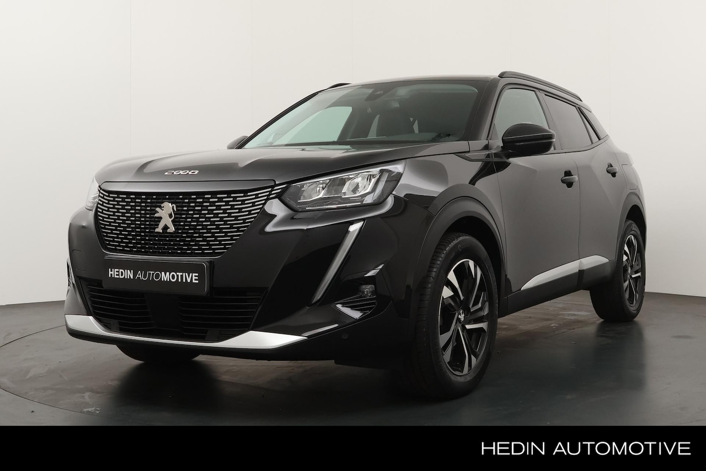 Peugeot 2008 - 1.2 Allure | Apple Carplay / Android Auto | Camera | Navigatie - AutoWereld.nl