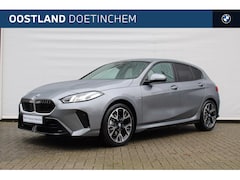 BMW 1-serie - 120 M Sport Automaat / Sportstoelen / M Adaptief onderstel / Parking Assistant / Stoelverw