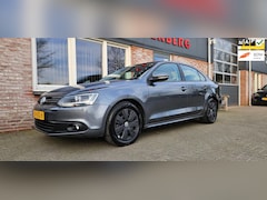 Volkswagen Jetta - 1.2 TSI Comfortline Trekhaak Airco Cruise Control Nette Auto NAP