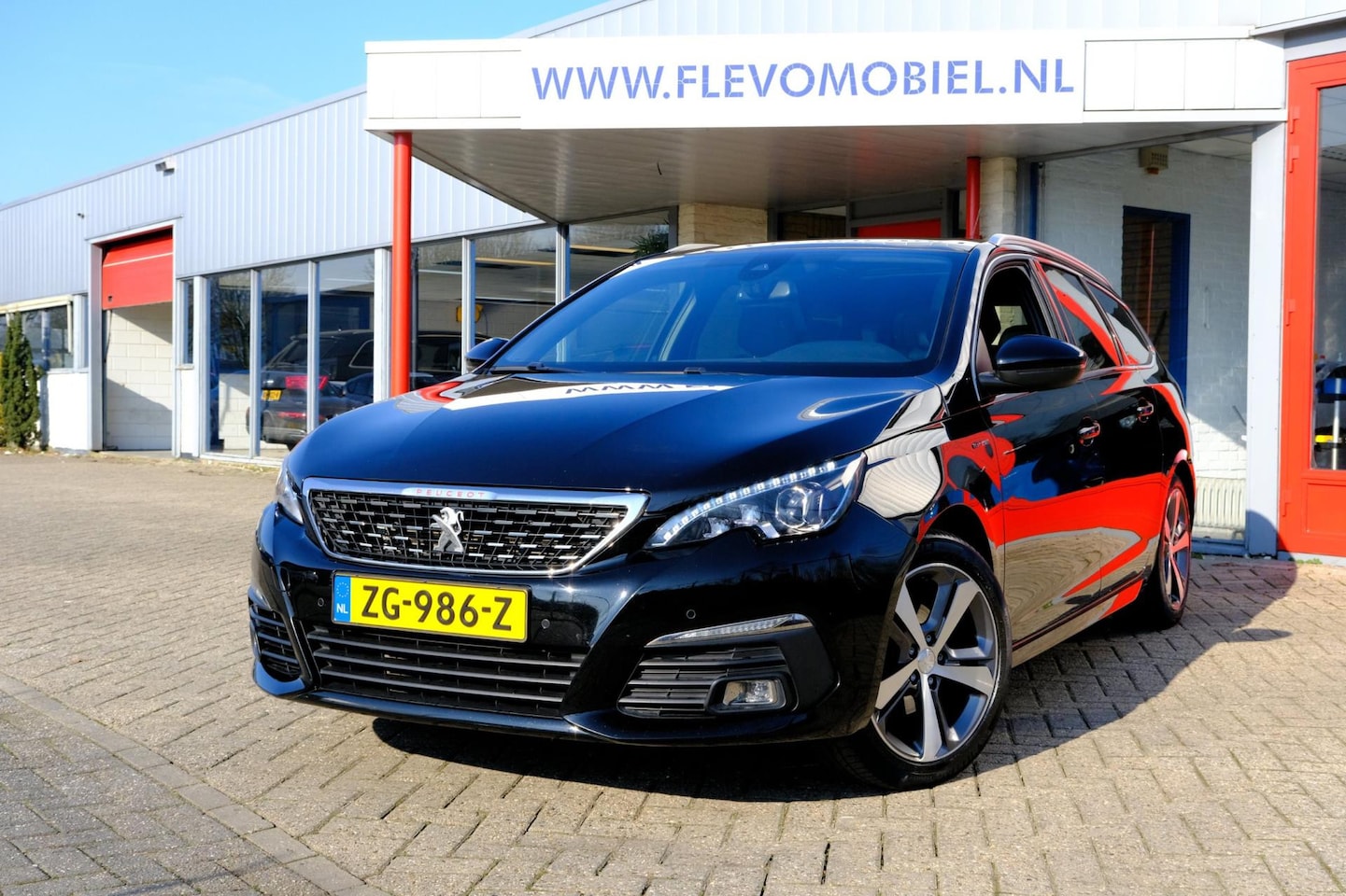 Peugeot 308 SW - 1.5 BlueHDi GT-Line Aut. Pano|Leder|Navi|Clima - AutoWereld.nl