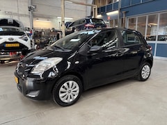 Toyota Yaris - 1.0 12v VVT-i 69pk 5D Acces | Airco | Elektr. ramen | Centrale vergrendeling met afstand.