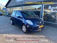 Toyota Yaris - 1.3 16V VVT-I 3DR Sol Airco Boekjes