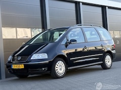 Volkswagen Sharan - 2.0 TDI 140PK Clima