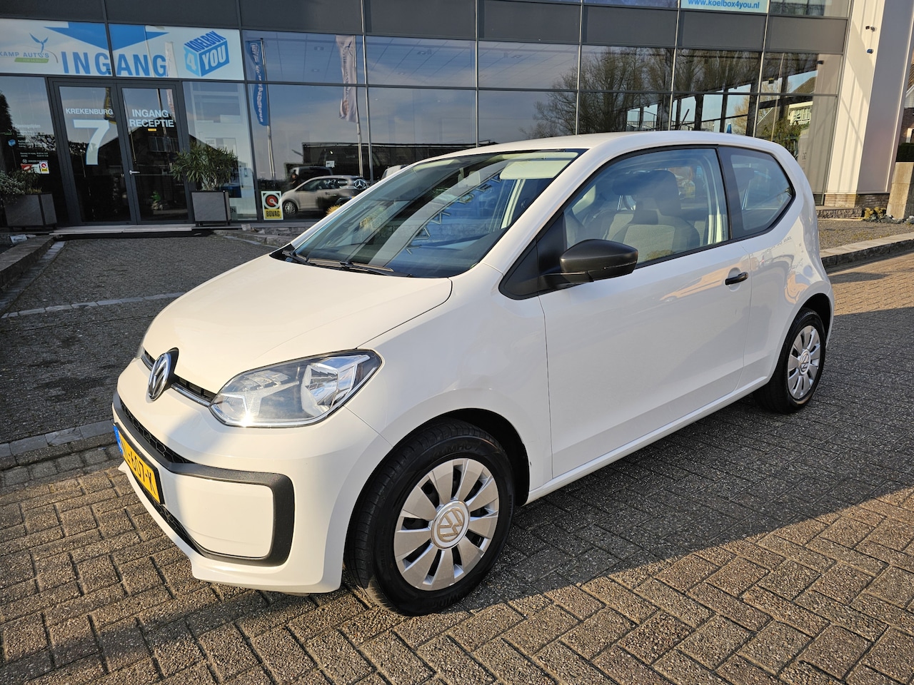 Volkswagen Up! - 1.0 BMT take up! * Eerste eigenaar * NAP * - AutoWereld.nl