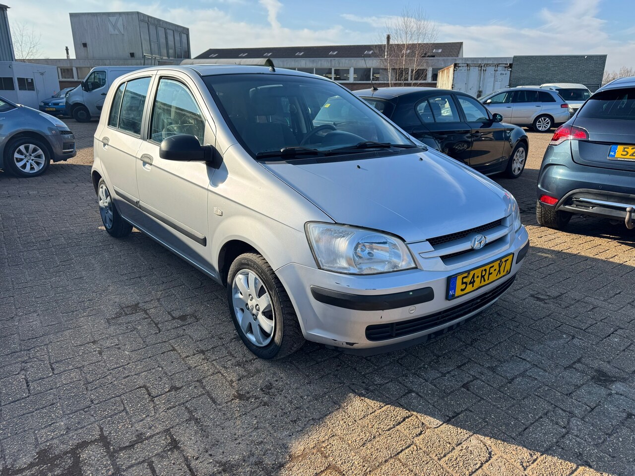 Hyundai Getz - 1.1i Active Sky 1.1i Active Sky Nieuwe Apk - AutoWereld.nl