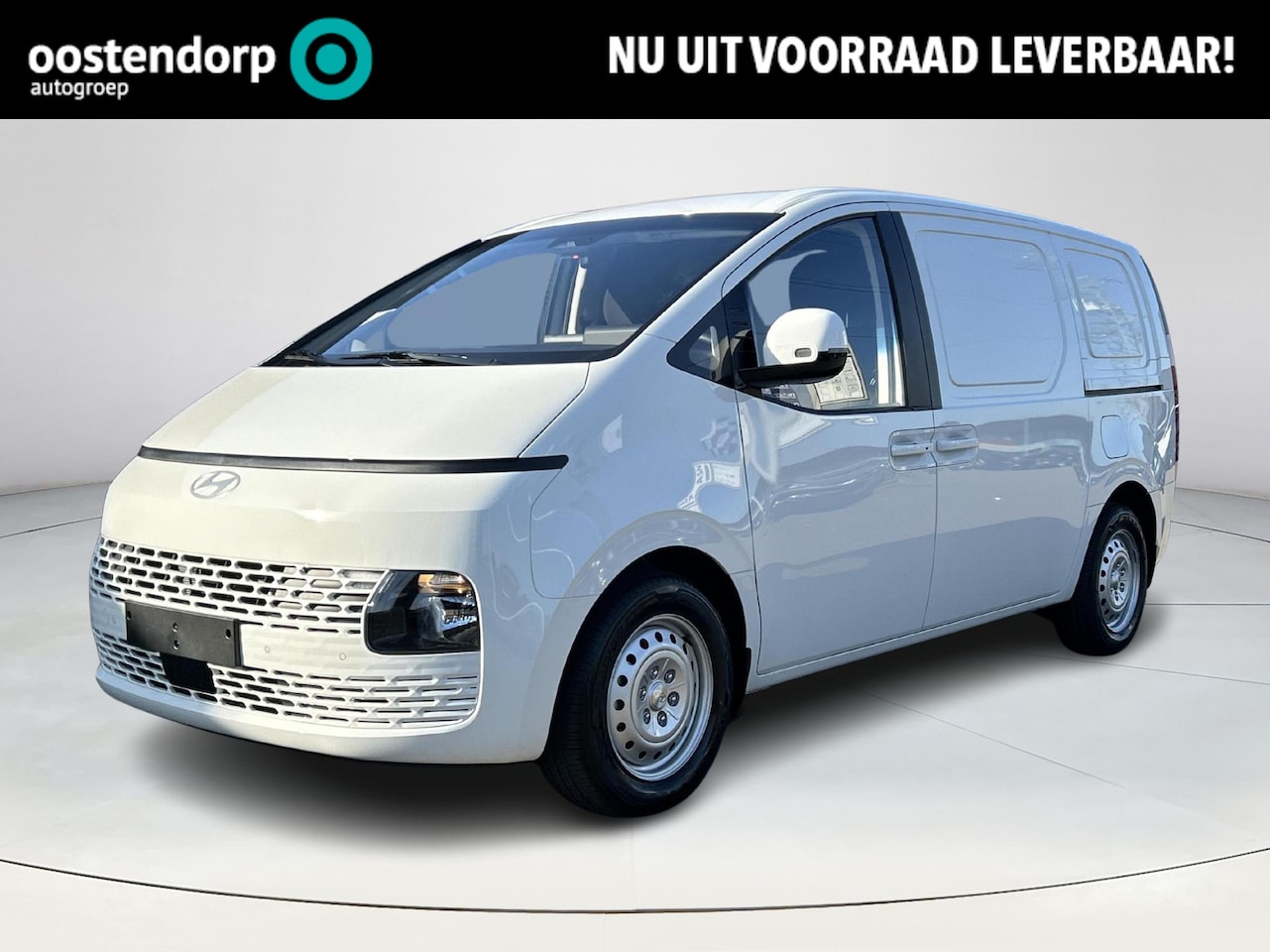 Hyundai Staria - 1.6 T-GDI HEV BPM Vrij! | achteruitrijcamera | Navigatie | 3 persoons - AutoWereld.nl