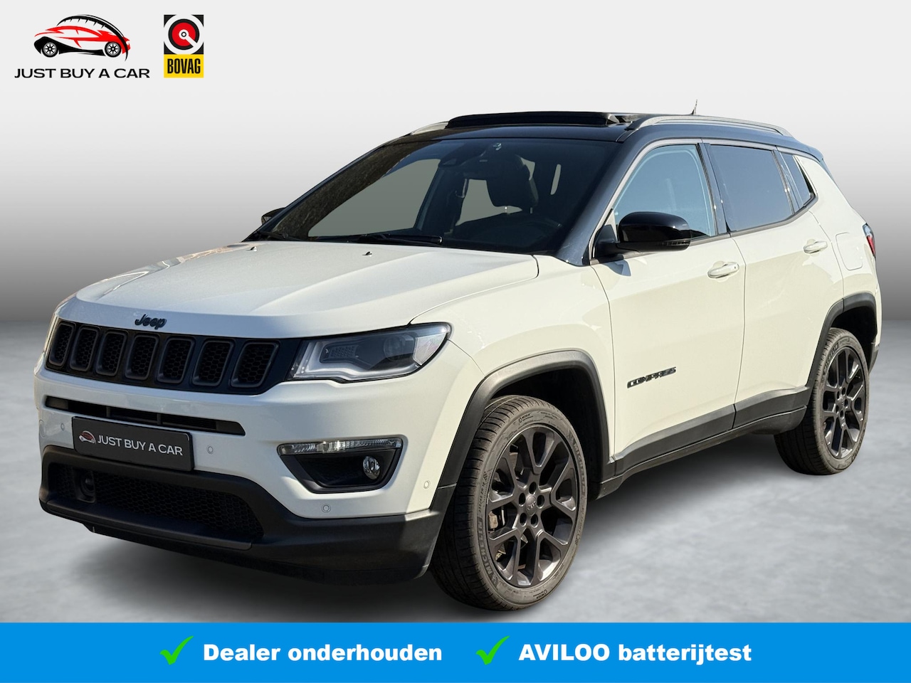 Jeep Compass - 4xe 240 Plug-in Hybrid Electric S Panorama dak / 4x4 (vierwielaandrijving) / Apple CarPlay - AutoWereld.nl