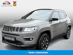 Jeep Compass - 4xe 240 Plug-in Hybrid Electric S Panorama dak / 4x4 (vierwielaandrijving) / Apple CarPlay