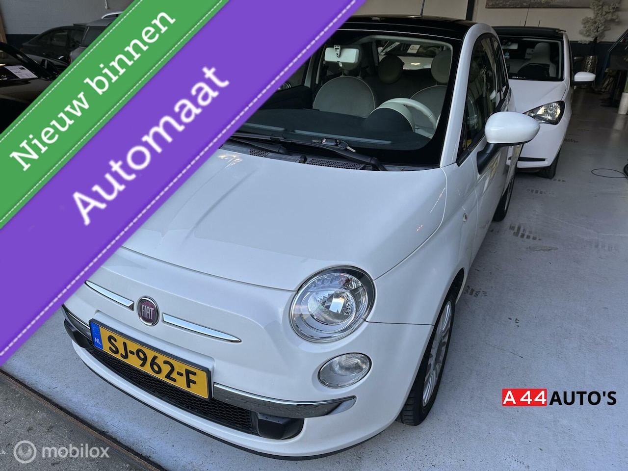 Fiat 500 - 1.4-16V Lounge* AUTOMAAT* PANORAMA SCHUIFDAK*ECO* - AutoWereld.nl