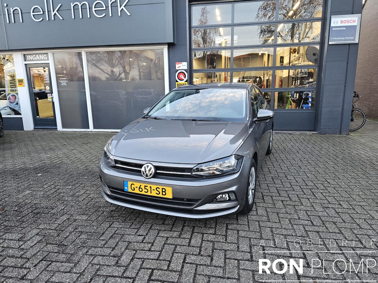 Volkswagen Polo - 1.0 TSI Comfortline / Airco/ Navigatie/ Apple carplay/ Cruise/ PDC - AutoWereld.nl