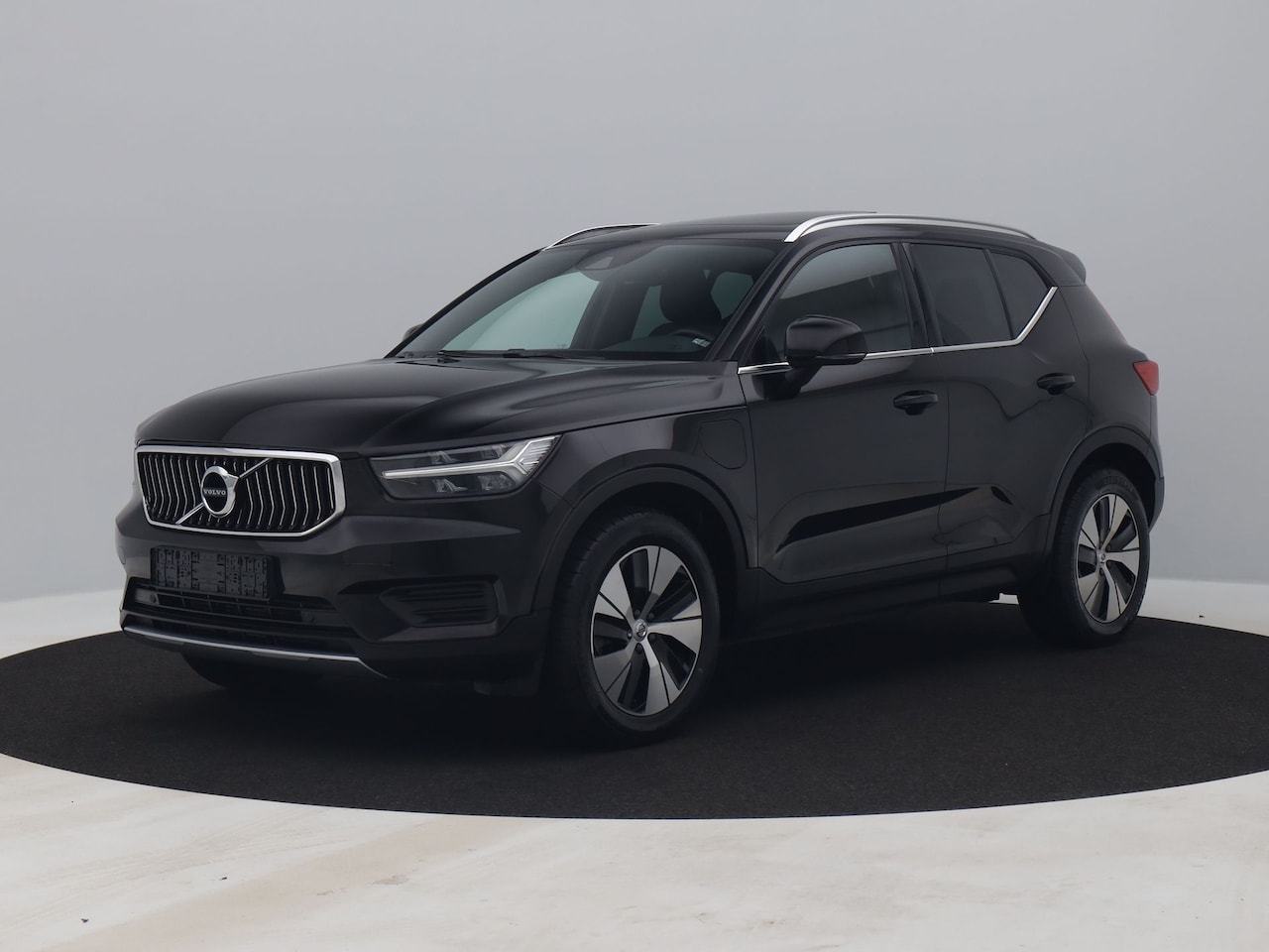 Volvo XC40 - 1.5 T4 Recharge Inscription Expression | PANO | CAMERA | KEYLESS - AutoWereld.nl